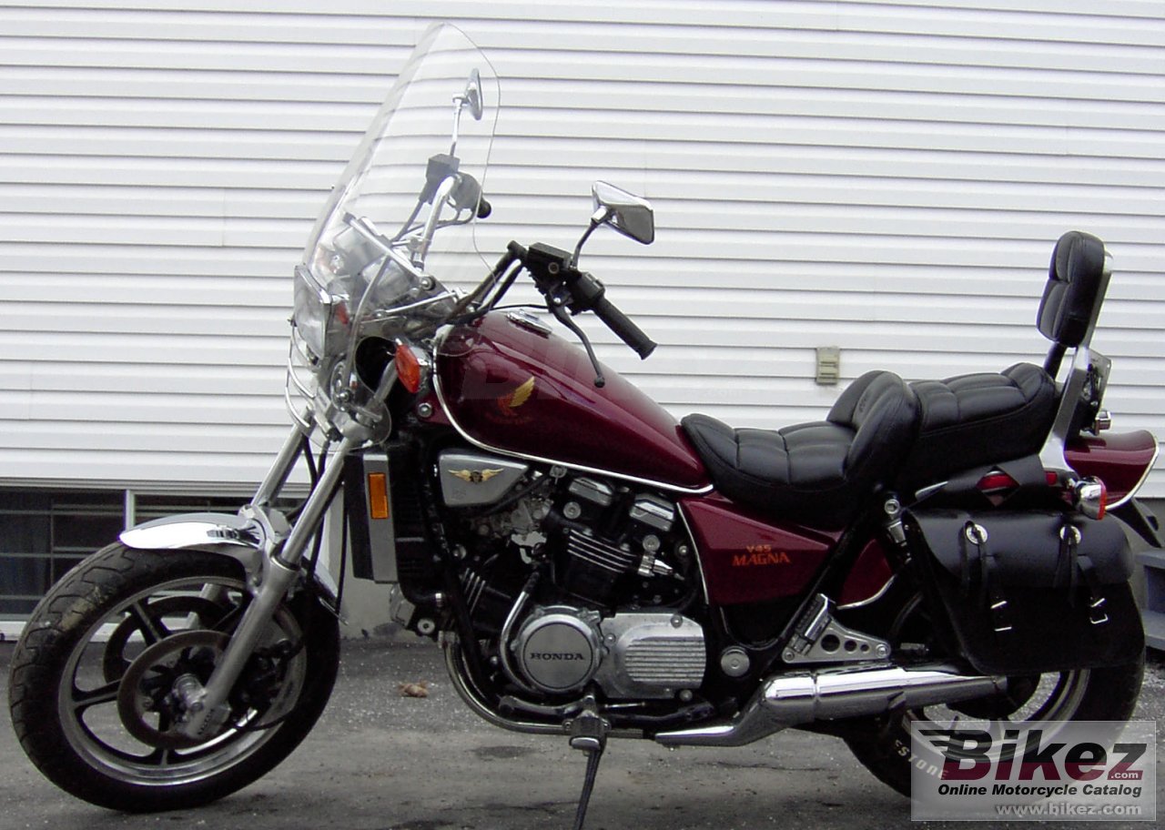 Big nymous user. vf 750 c picture and wallpaper from Bikez.com
